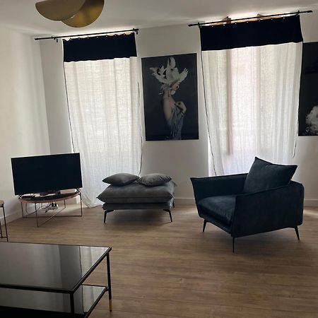 Bel Appartement En Plein Coeur De קרפנטרה מראה חיצוני תמונה